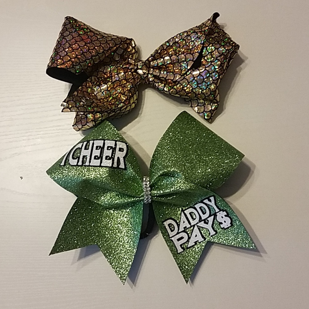 Hair bows